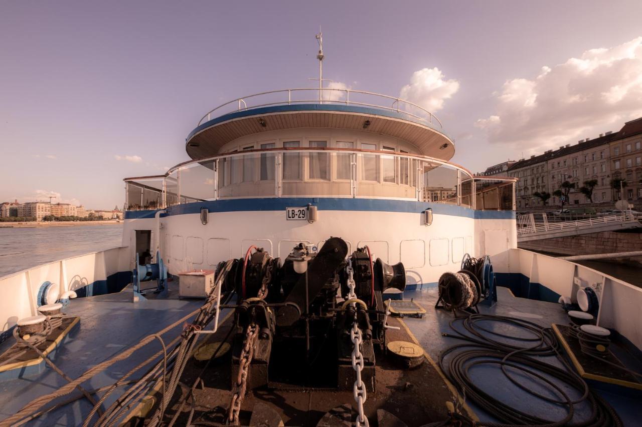 Grand Jules - Boat Hotel Budapest Ngoại thất bức ảnh