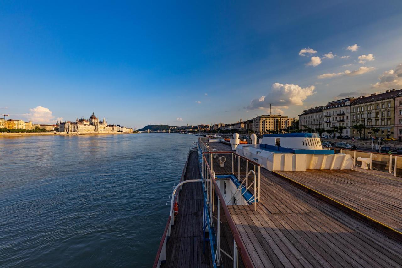 Grand Jules - Boat Hotel Budapest Ngoại thất bức ảnh