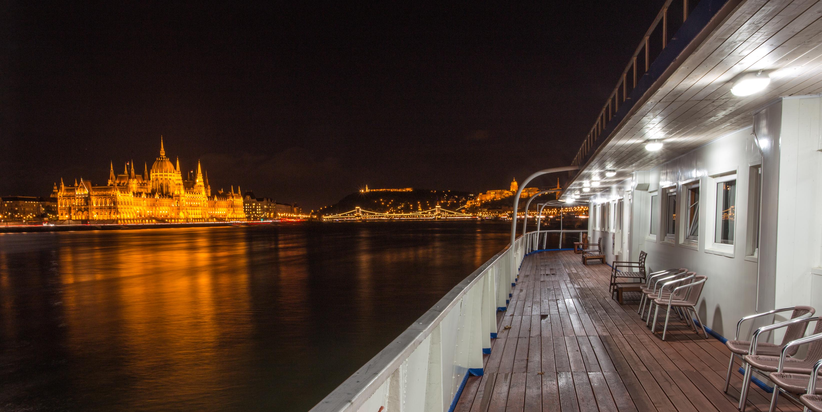 Grand Jules - Boat Hotel Budapest Ngoại thất bức ảnh